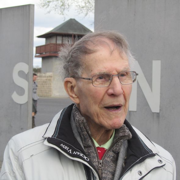 Jonny Valentin, Überlebender des KZ Sachsenhausen (1924-2019) Jonny Valentin, Überlebender des KZ Sachsenhausen (1924-2019)